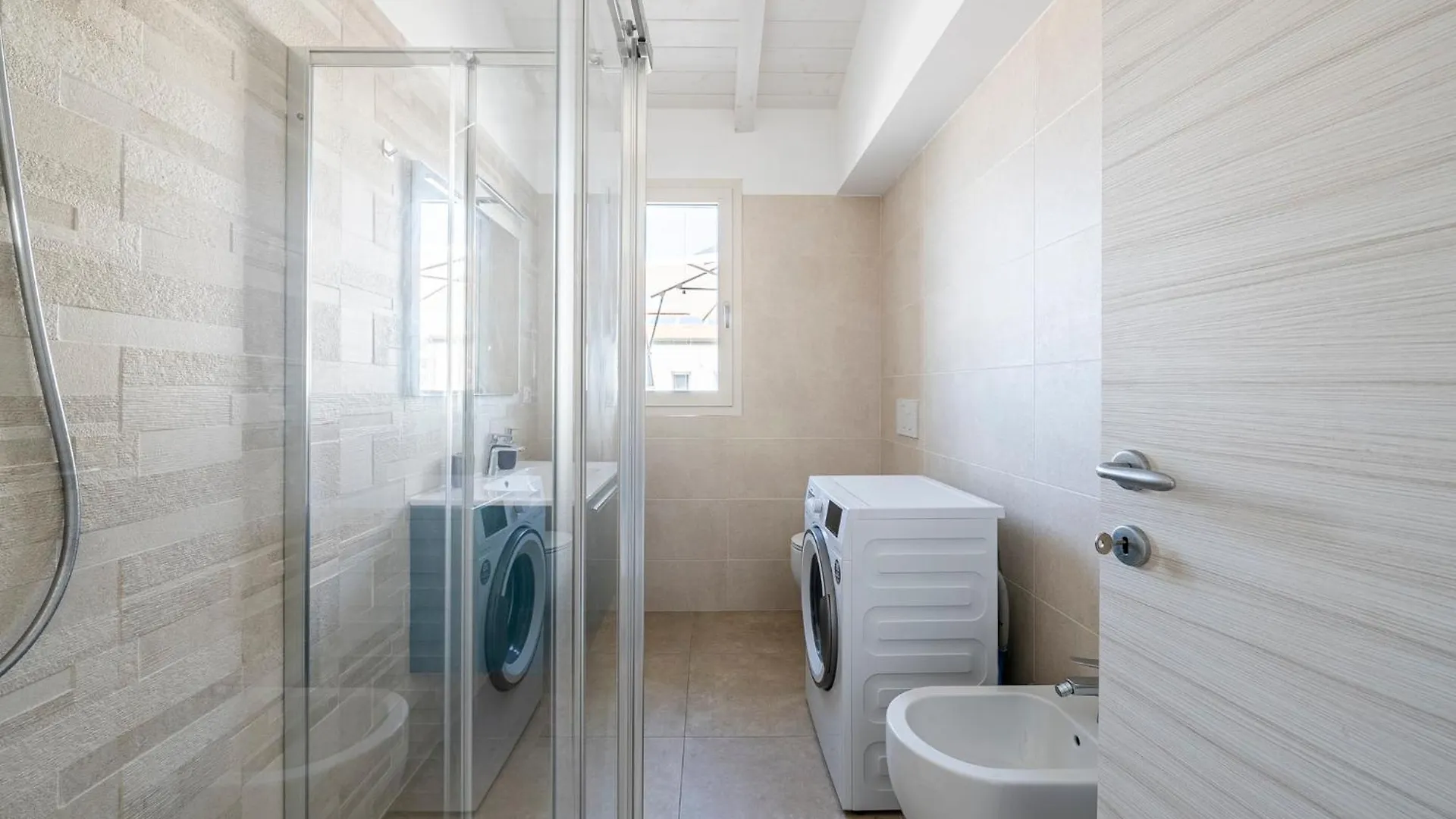 Apartment Appartamento Luxury Vista Mare Lido di Camaiore Italy