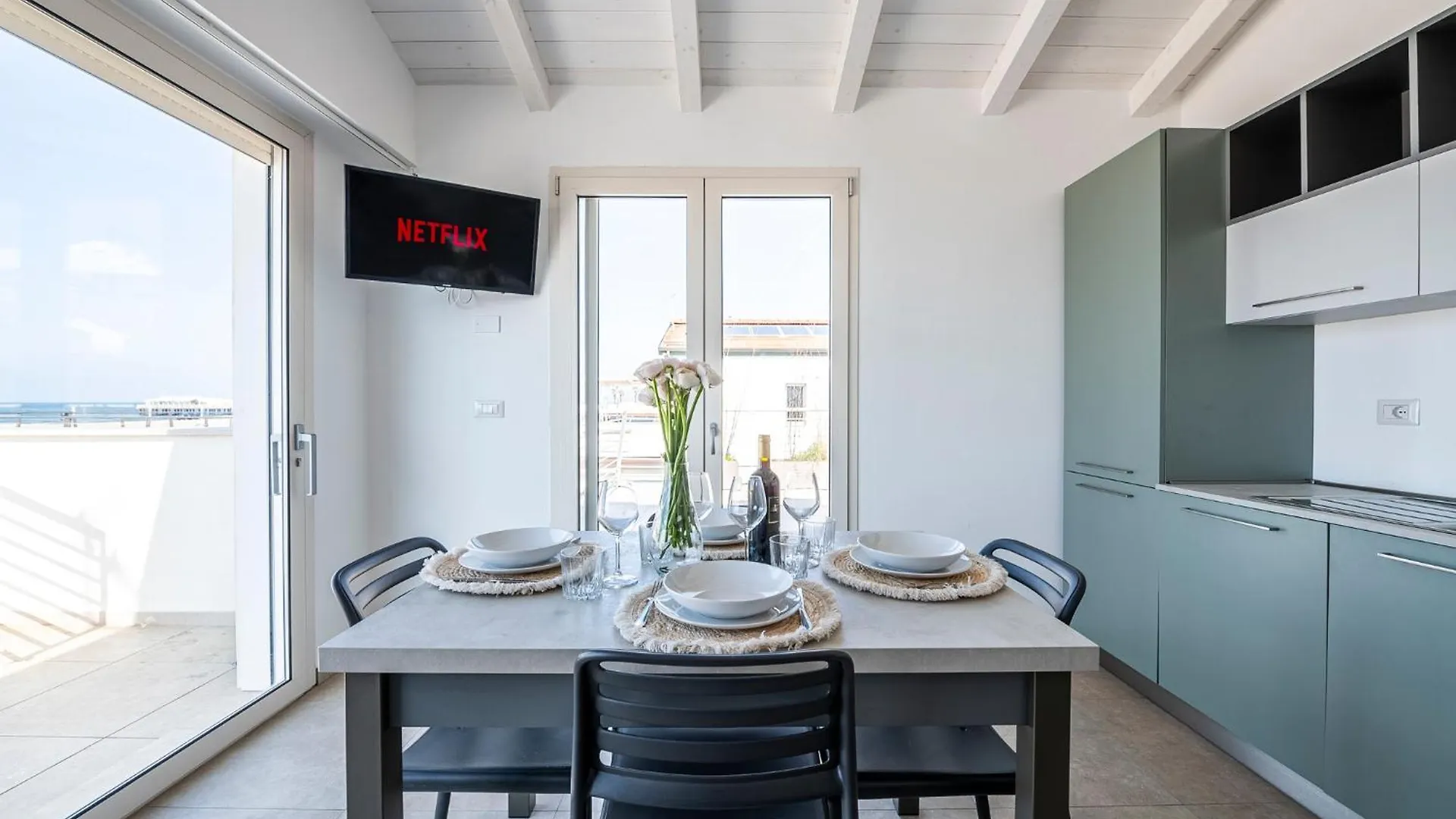 Appartamento Luxury Vista Mare Lido di Camaiore 0*,  Italy