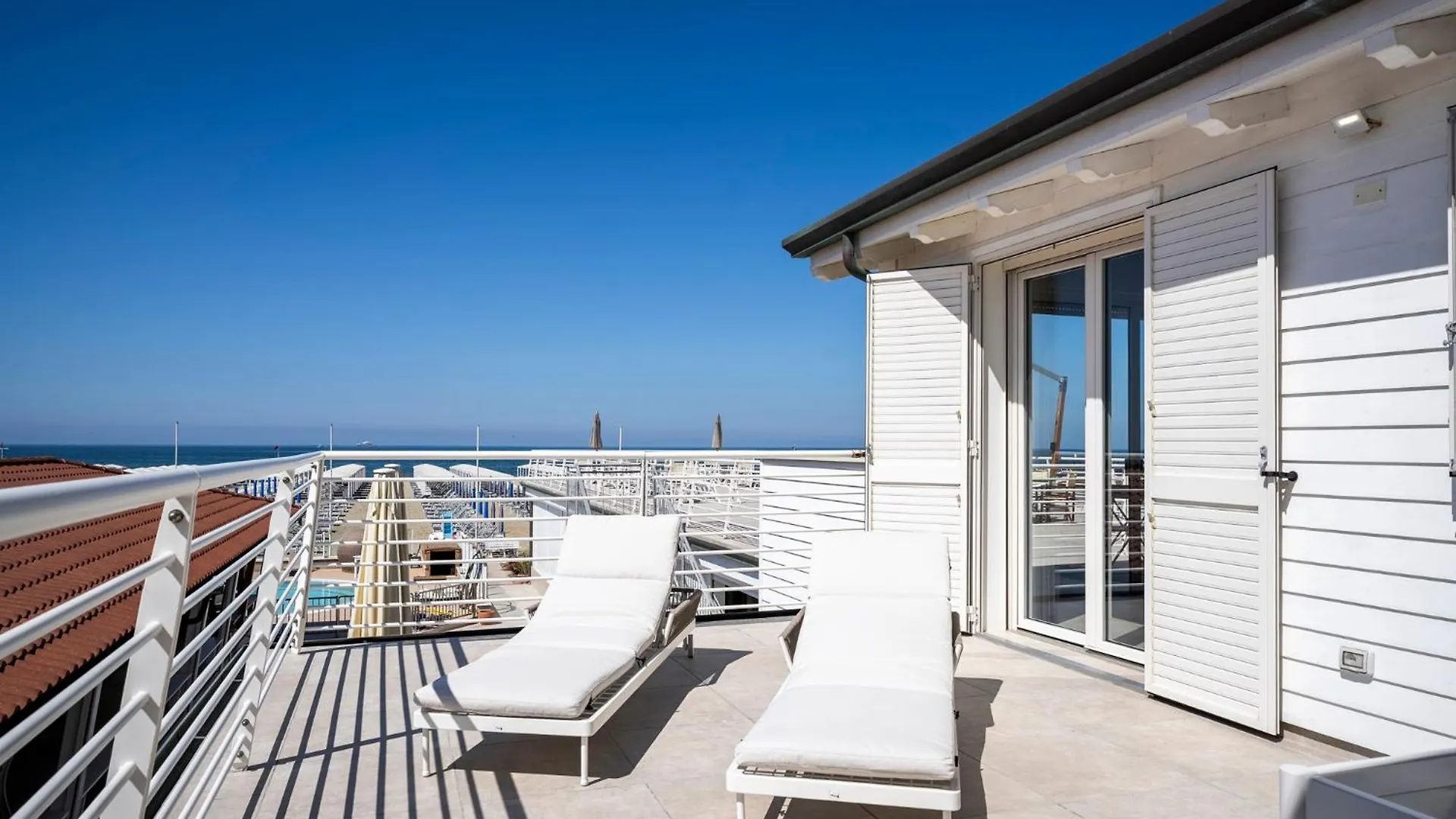 Appartamento Luxury Vista Mare 利多迪卡马约雷 0*,  意大利