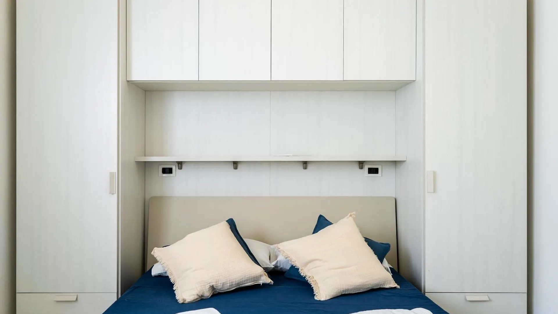 דירה לידו די קאמאיורה Appartamento Luxury Vista Mare איטליה