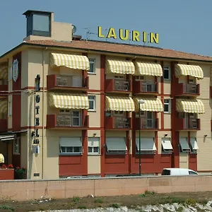Laurin Лидо-ди-Камайоре